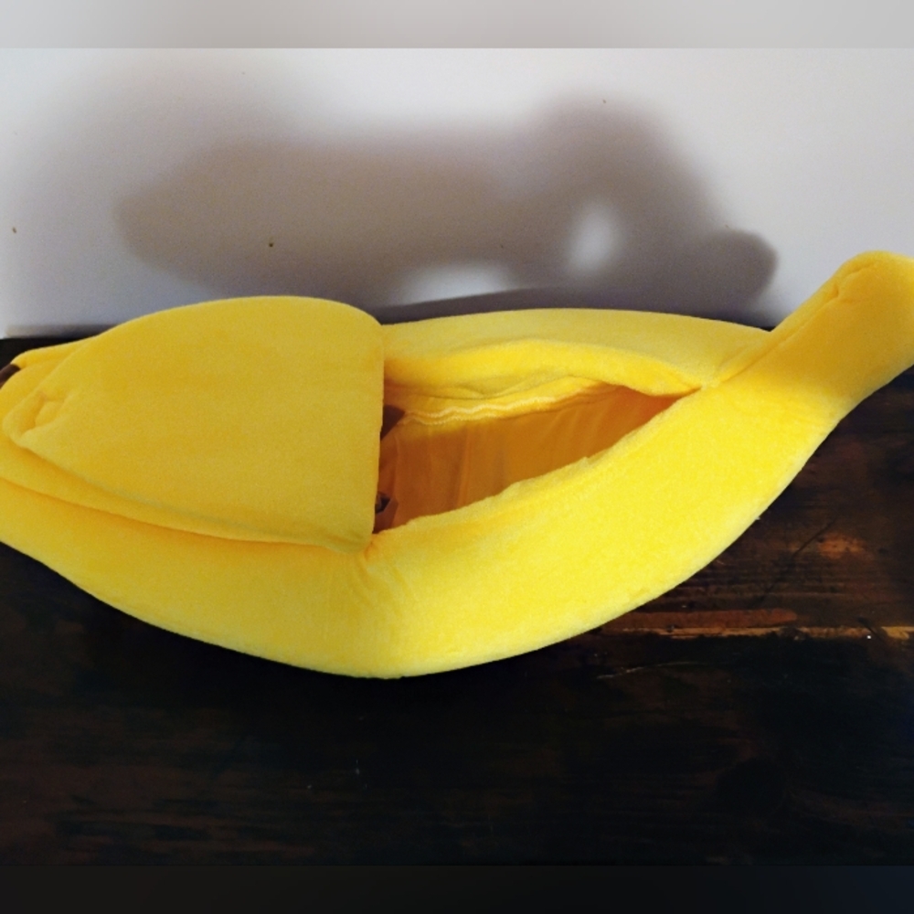 Yellow Banana-Shaped Plush Cat Bed Large
